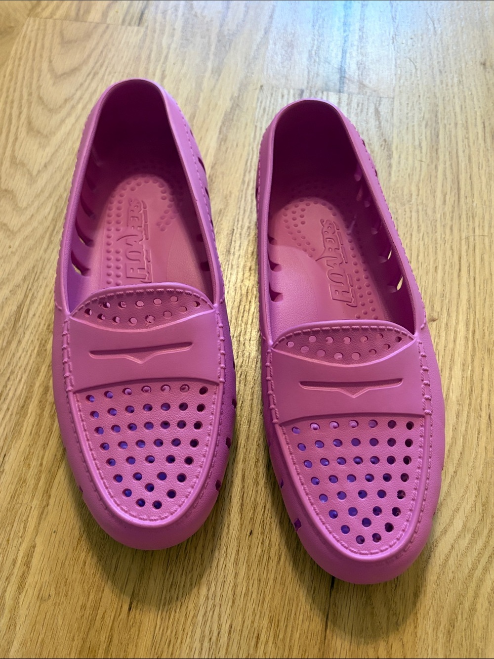 Women's Floafers Slip-On Perforated Loafers in Lilac